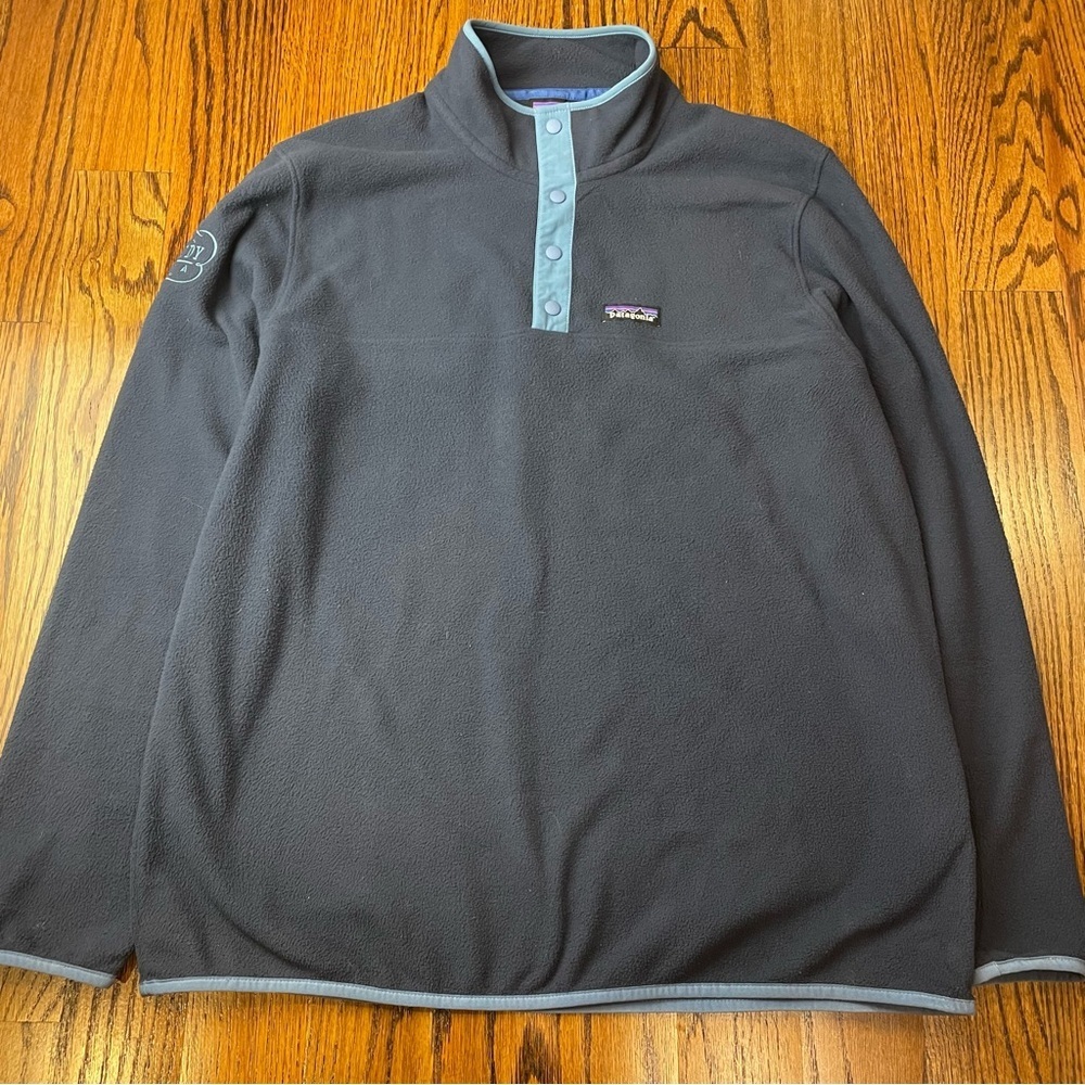 Patagonia Charcoal Fleece Snap Pullover with Light Blue Accents